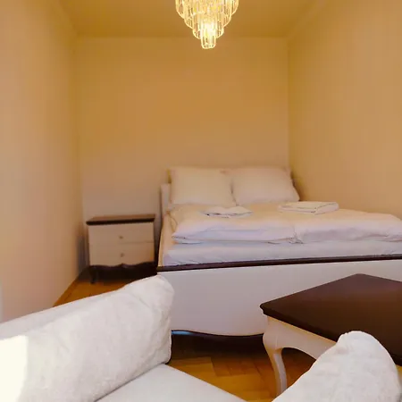 Dwupoziomowy Victoria Cechini Apartment *