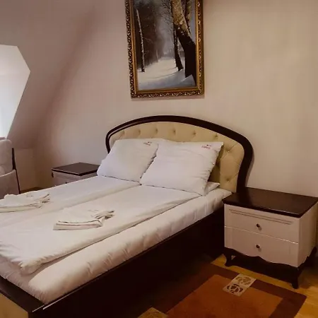 Apartment Dwupoziomowy Victoria Cechini *